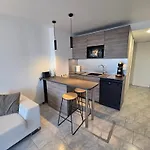 3cap D'agde Naturiste T2 Avec Garage Prive *