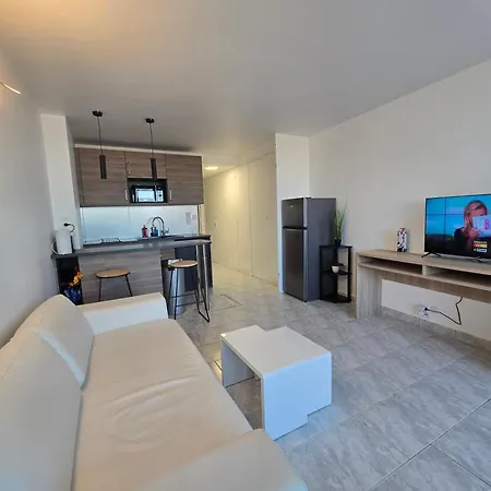 307 Cap D'agde Naturiste T2 Dernier Etage Avec Garage Apartment